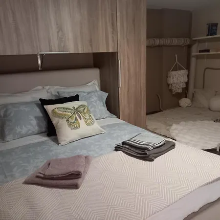 Urban Loft Living Apartment Karditsa