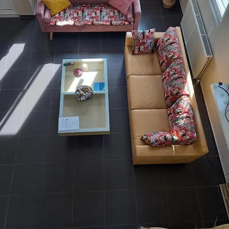 Urban Loft Living 卡尔季察