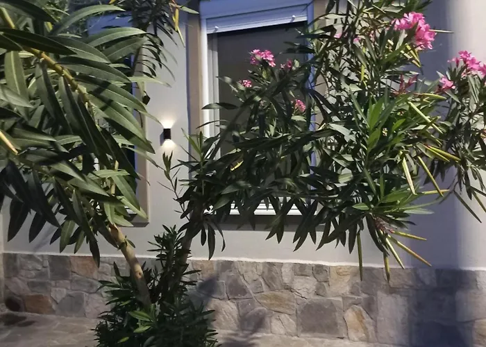 Urban Loft Living Apartamento Kardítsa